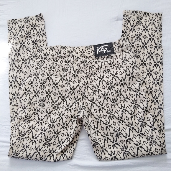 Klip Southwestern Aztec Tribal Print Straight Leg Jeans sz 9/10 EUC - Picture 3 of 4